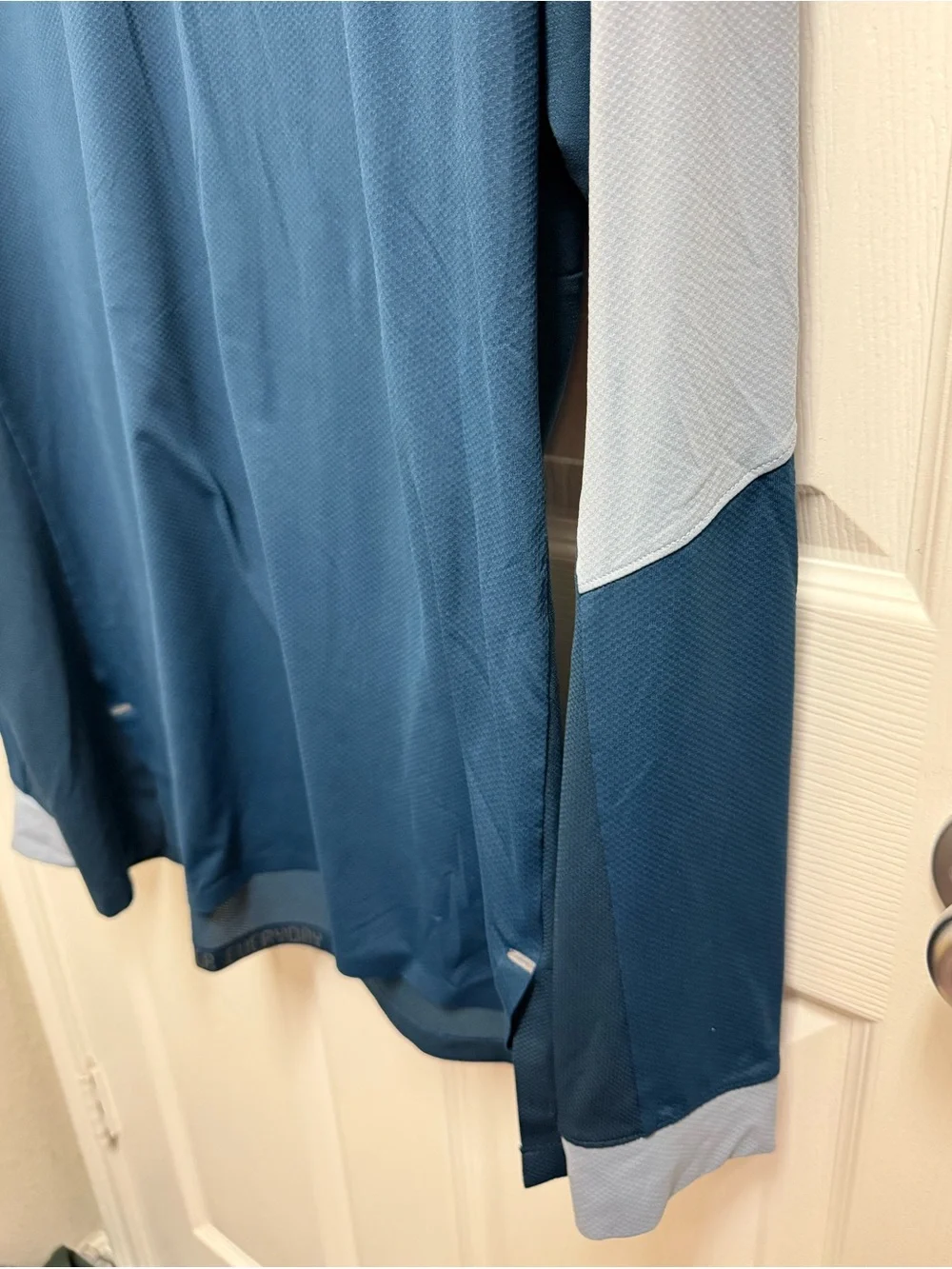 Lululemon Long Sleeve Athletic Top in Navy and Light Blue